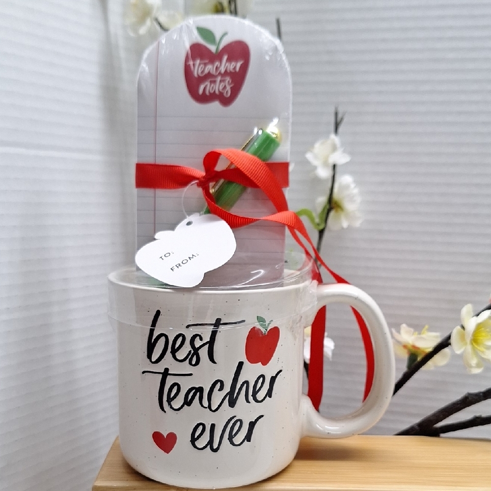 🛍2/$15🛍 #ABH Best Teacher Ever Mug and Notepad Set